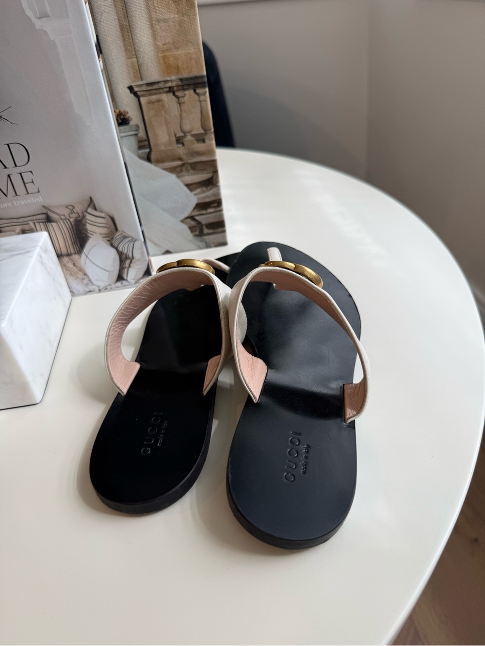 Gucci White Leather Thong Sandals with Gold Double G Accent - Picture 6 of 7